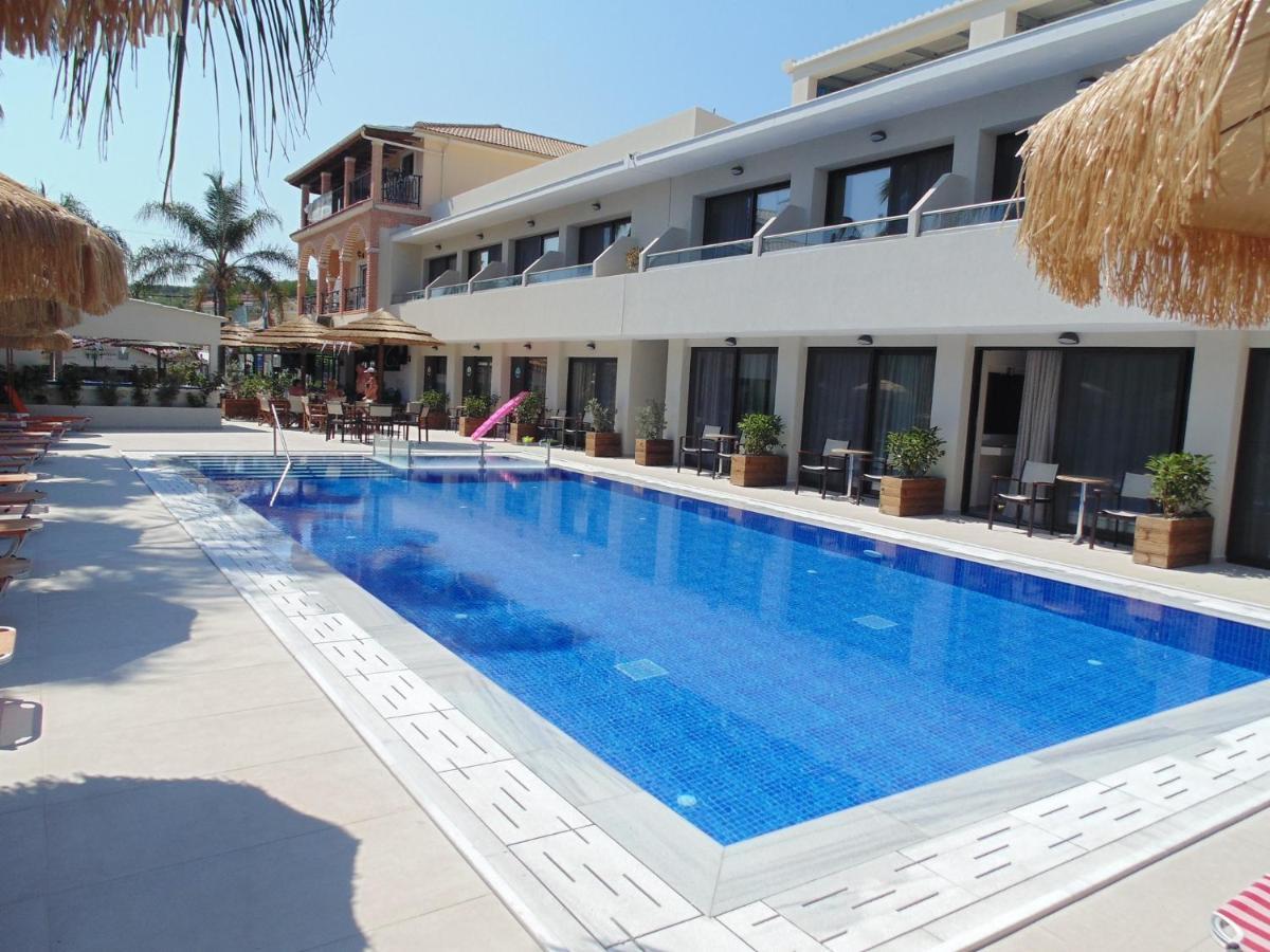 Paradise Bar Apartments Планос Екстер'єр фото